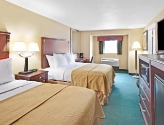 Ramada By Wyndham Kittery Hotel Exterior photo